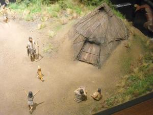 typische Hütte der Jomon Zeit